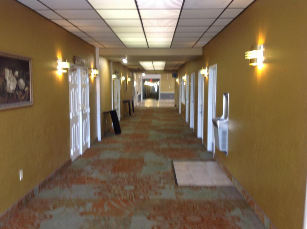Baymont By Wyndham Salem Roanoke Area Hotel Kültér fotó
