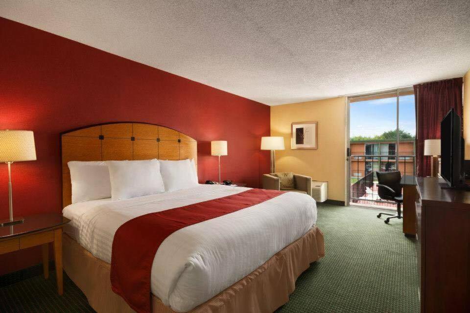 Baymont By Wyndham Salem Roanoke Area Hotel Kültér fotó
